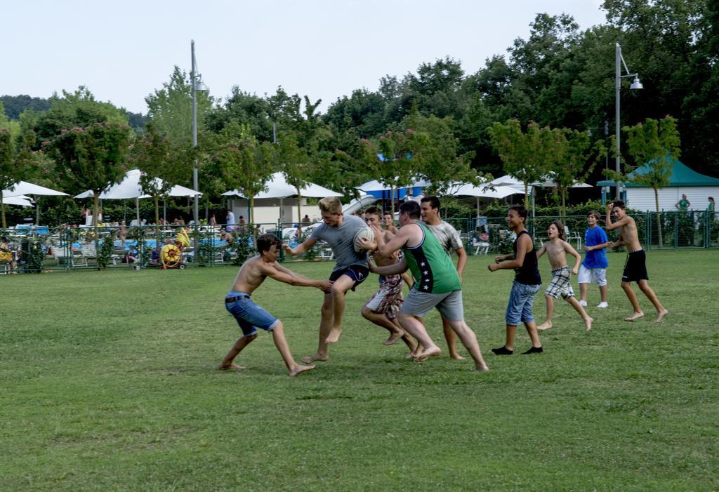 מלון סרטאנו Parco Delle Piscine מראה חיצוני תמונה