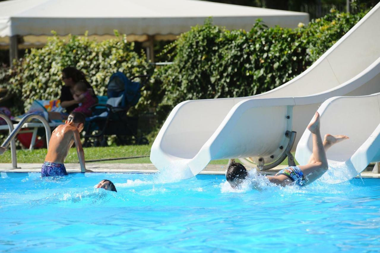מלון סרטאנו Parco Delle Piscine מראה חיצוני תמונה
