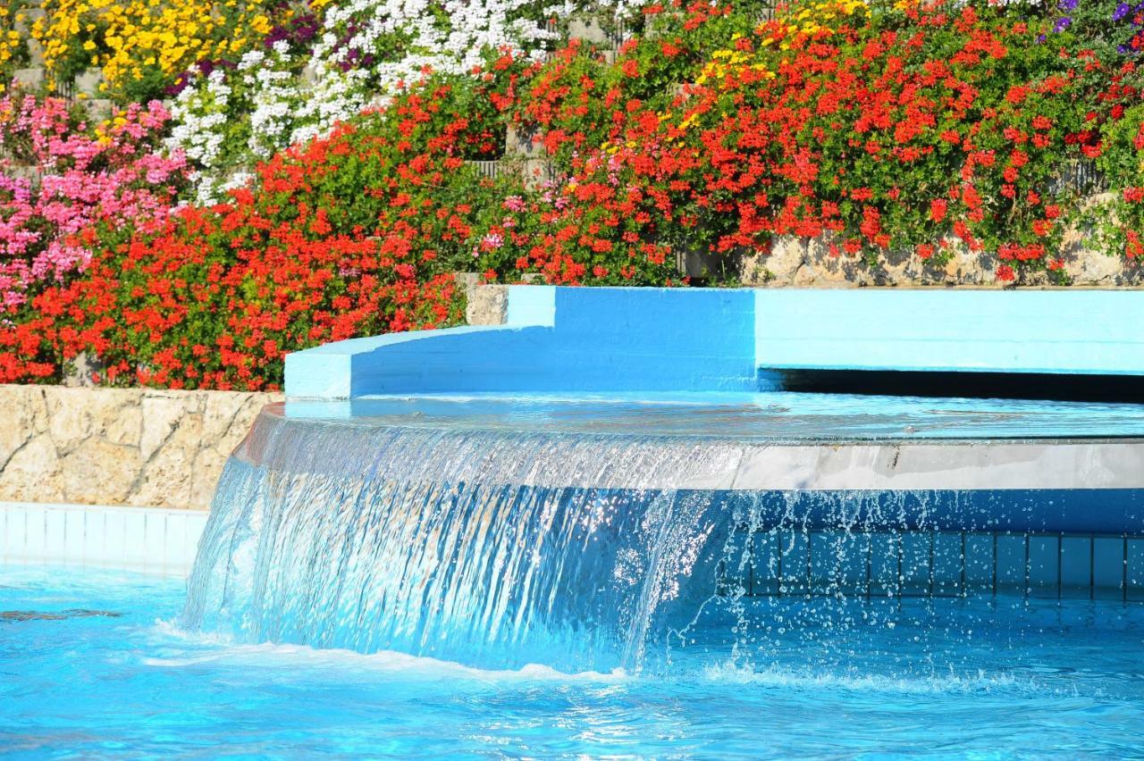 מלון סרטאנו Parco Delle Piscine מראה חיצוני תמונה