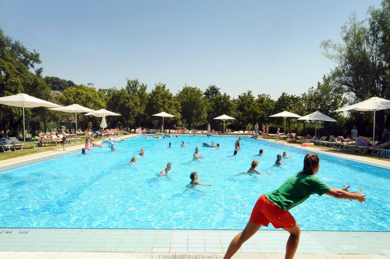 מלון סרטאנו Parco Delle Piscine מראה חיצוני תמונה